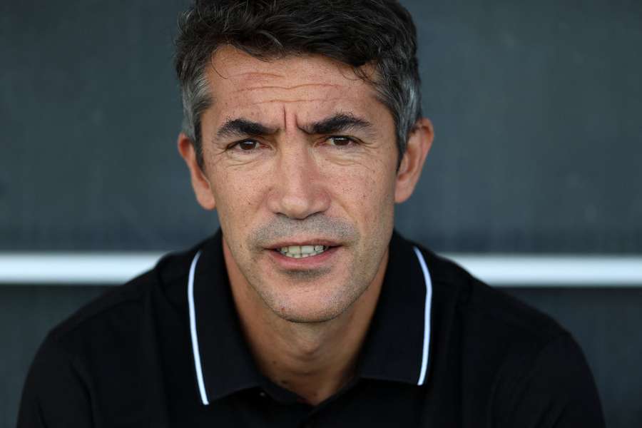 Bruno Lage perdeu na estreia oficial como treinador do Al Diriyah Bruno Lage perdeu na estreia oficial como treinador do Al Diriyah