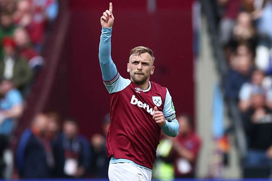Potter on Bowen being left out Tuchel's squad: I have full respect for the England manager Potter on Bowen being left out Tuchel's squad: I have full respect for the England manager