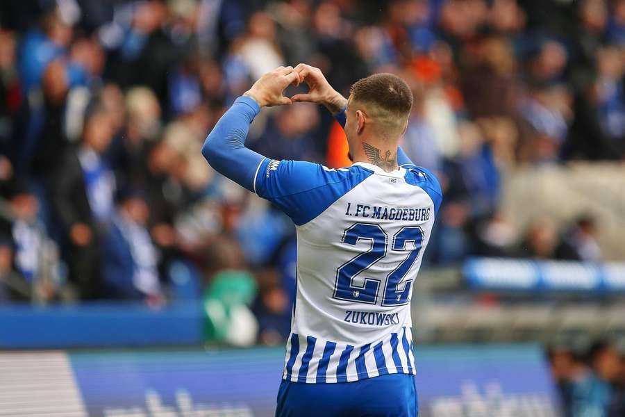 Dublet Mateusza Żukowskiego pomógł rozgromić Karlsruher SC