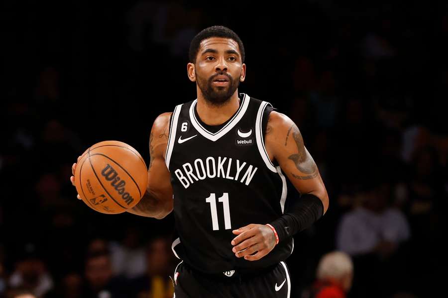 Irving trocará Nets por Mavericks