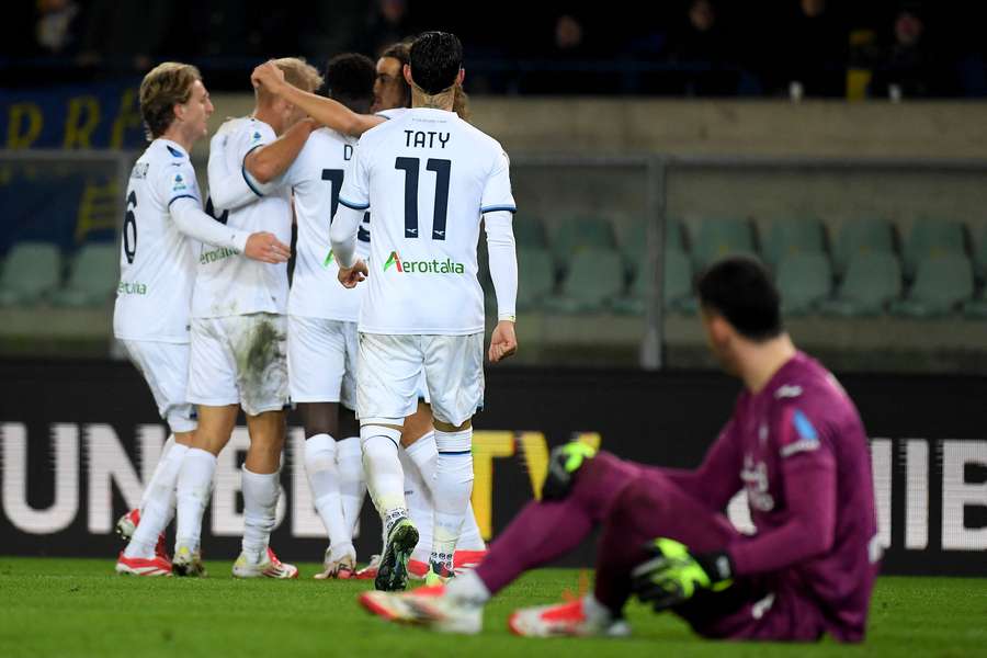 Lazio w czołówce Serie A po pewnym zwycięstwie, Hellas obrał kurs na spadek