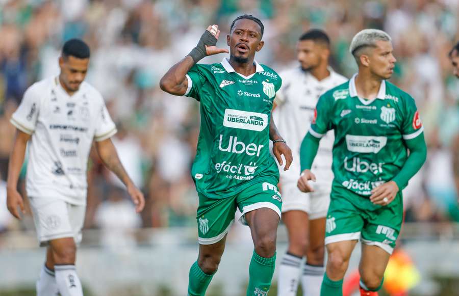 O Uberlândia conseguiu o resultado que precisava diante do ASA O Uberlândia conseguiu o resultado que precisava diante do ASA