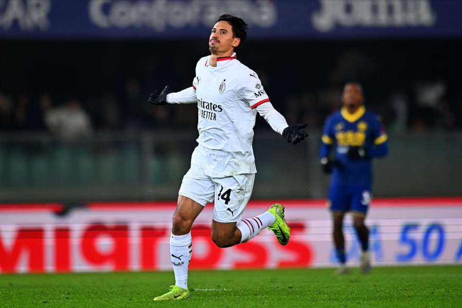AC Milan se impune greu pe terenul lui Hellas Verona