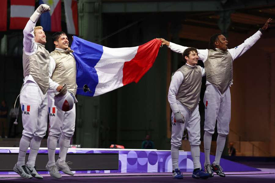 França conquistou bronze com a equipa masculina na esgrima