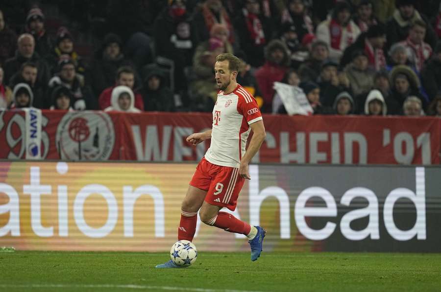 Kane in action for Bayern