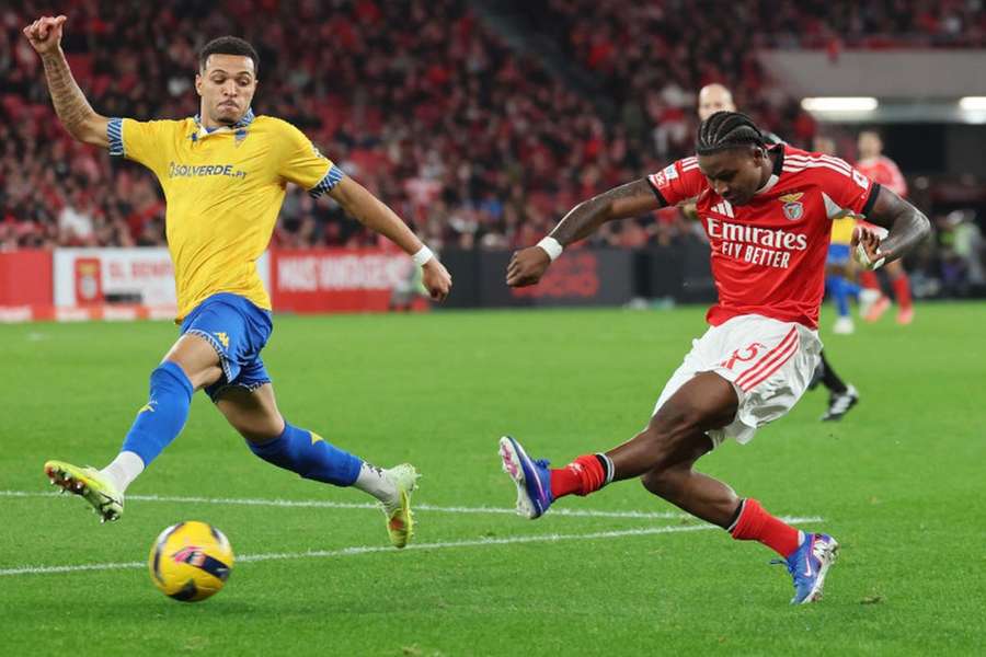 Sidny Lopes Cabral ao serviço do Benfica