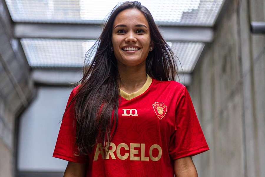 Hanne Bakke oficializada pelo Gil Vicente