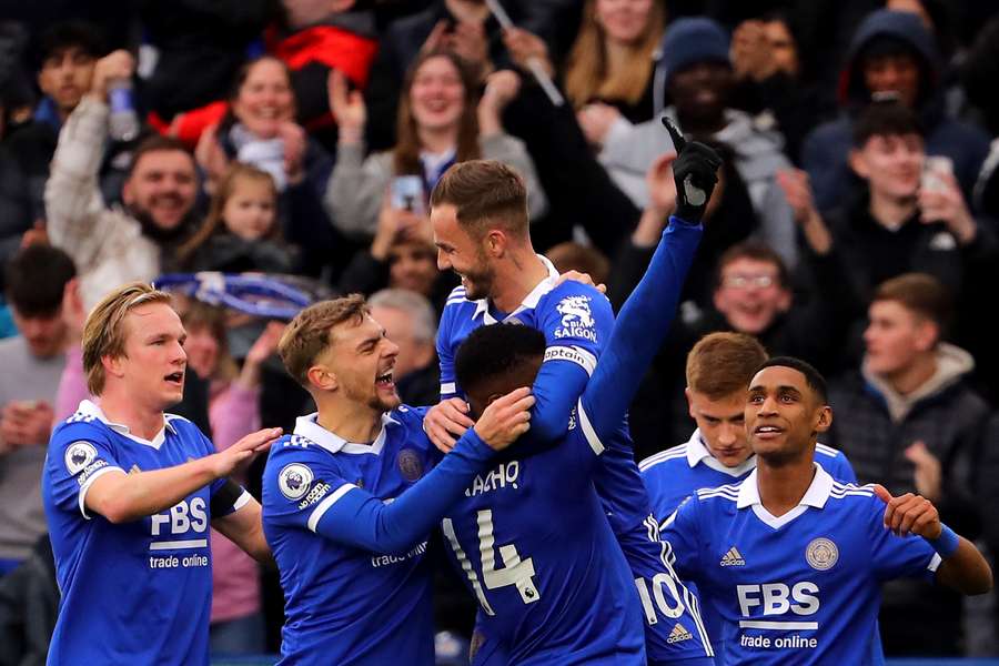 Leicester esteve em tarde inspirada diante da sua torcida