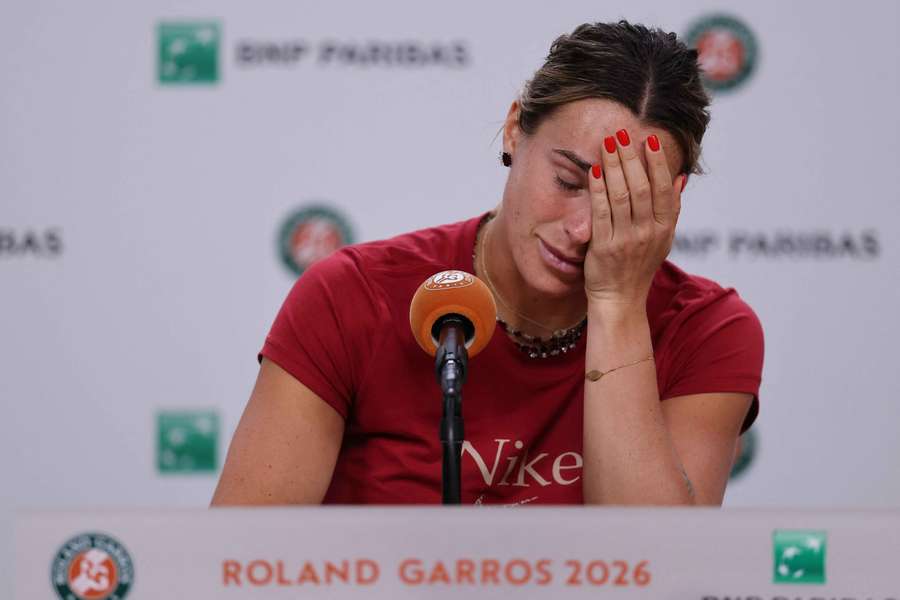 Aryna Sabalenka na konferencji prasowej po swoim odpadnięciu Aryna Sabalenka na konferencji prasowej po swoim odpadnięciu