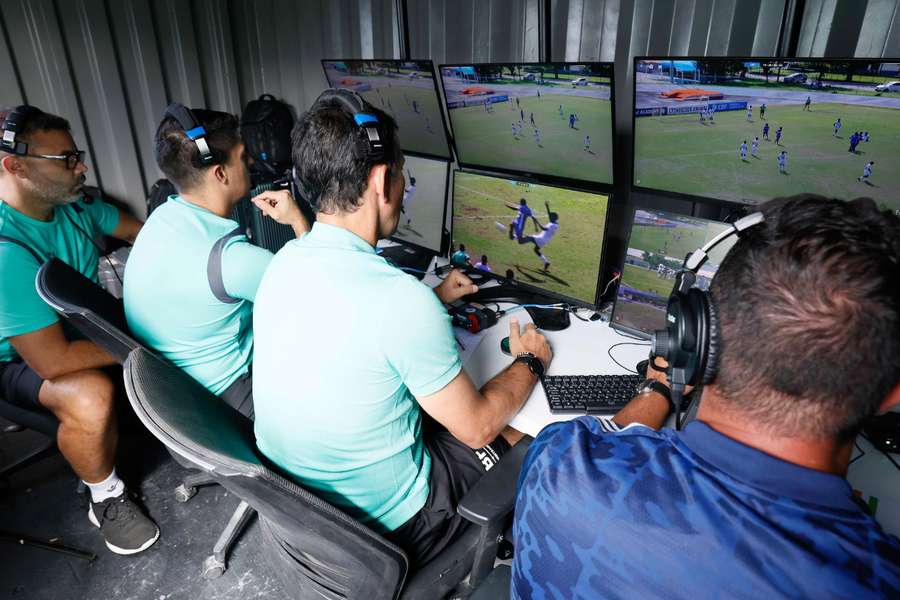 Arbitragem brasileira vai ter ajuda do semiautomático em 2026