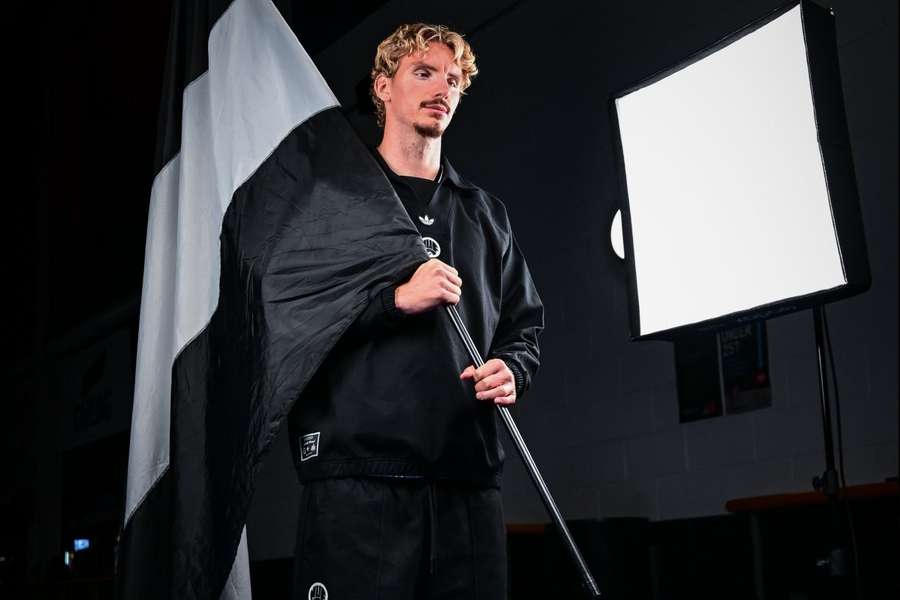 Nick Woltemade muss sich harte Kritik anhören. Nick Woltemade muss sich harte Kritik anhören.