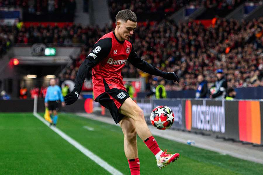 Liverpool a Leverkusen stále jednají o přestupu záložníka Floriana Wirtze.