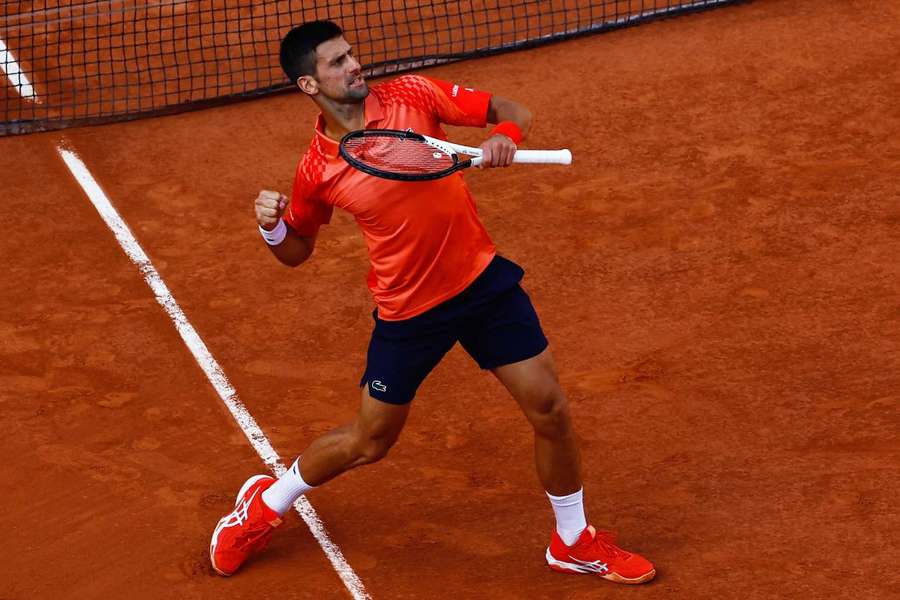 Djokovic looking to make history, but first he needs to get past Alcaraz
