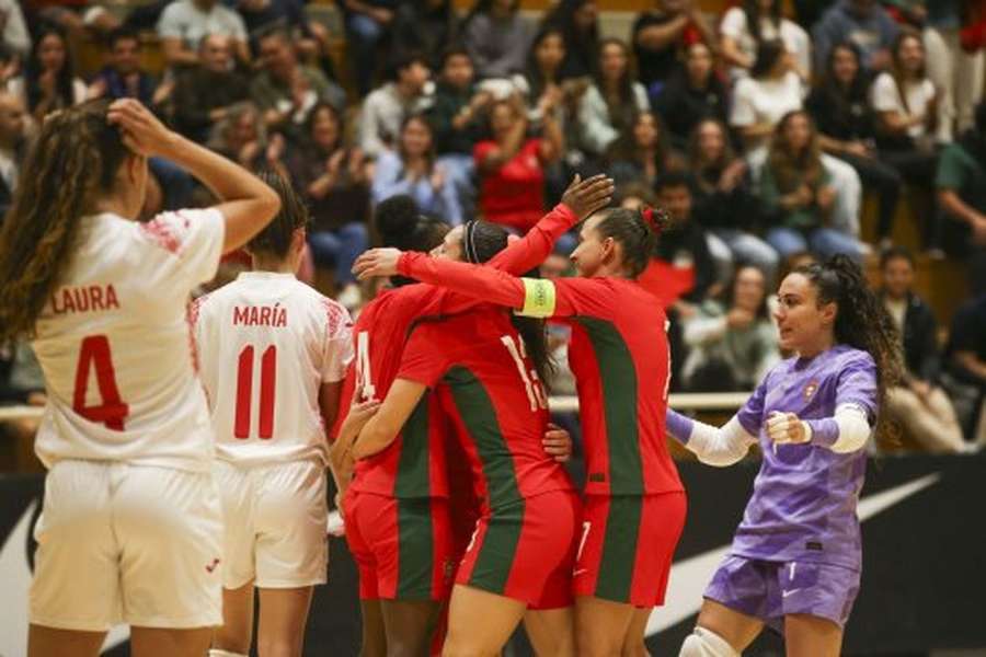 Portugal venceu a Espanha por 3-1 em Rio Maior