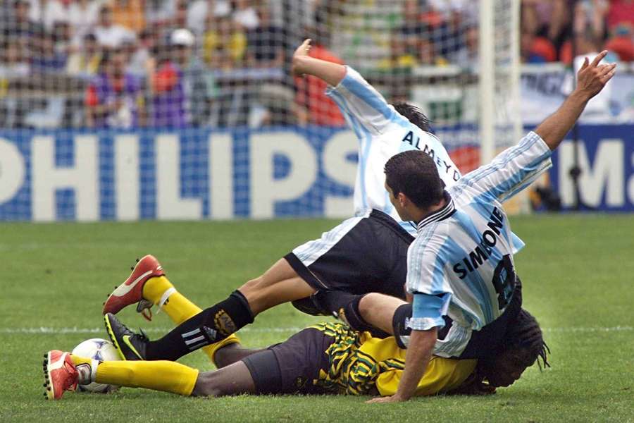 Simeone y Almeyda compartieron intensidad y garra en el campo como jugadores