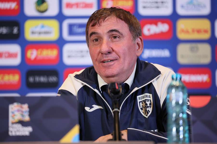 Hagi: „România şi Polonia sunt două echipe rănite, ambele îşi doresc să câştige” Hagi: „România şi Polonia sunt două echipe rănite, ambele îşi doresc să câştige”