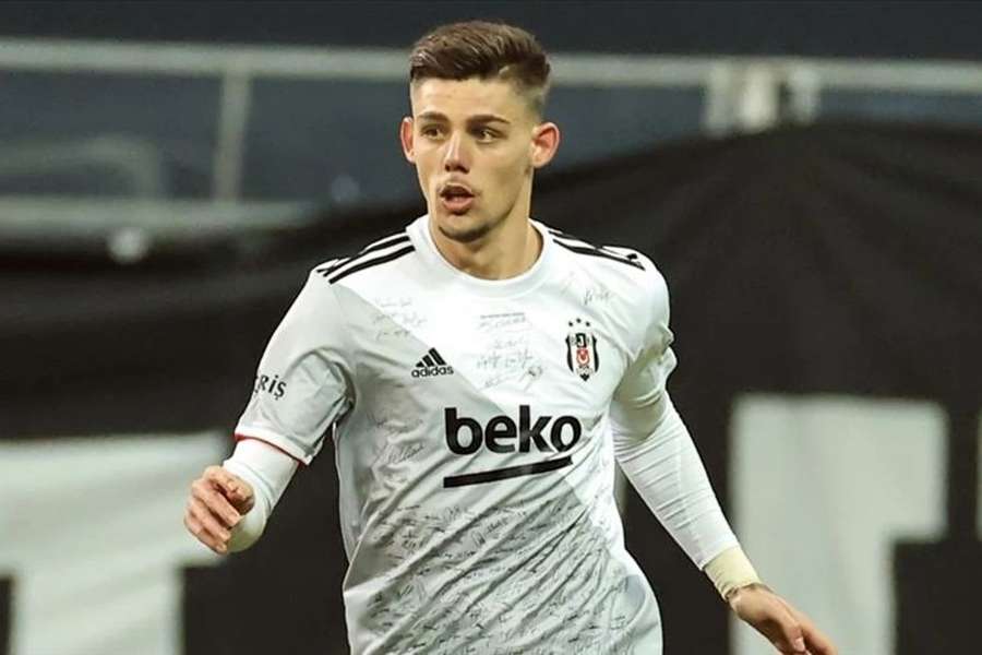 Francisco Montero tem contrato com o Besiktas até 2025