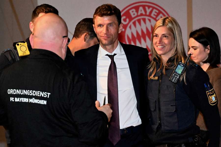 Der FC Bayern verabschiedete am Samstag auch Thomas Müller aus der Bundesliga.
