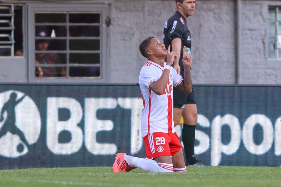 Vitinho foi o nome do jogo na Serra Gaúcha
