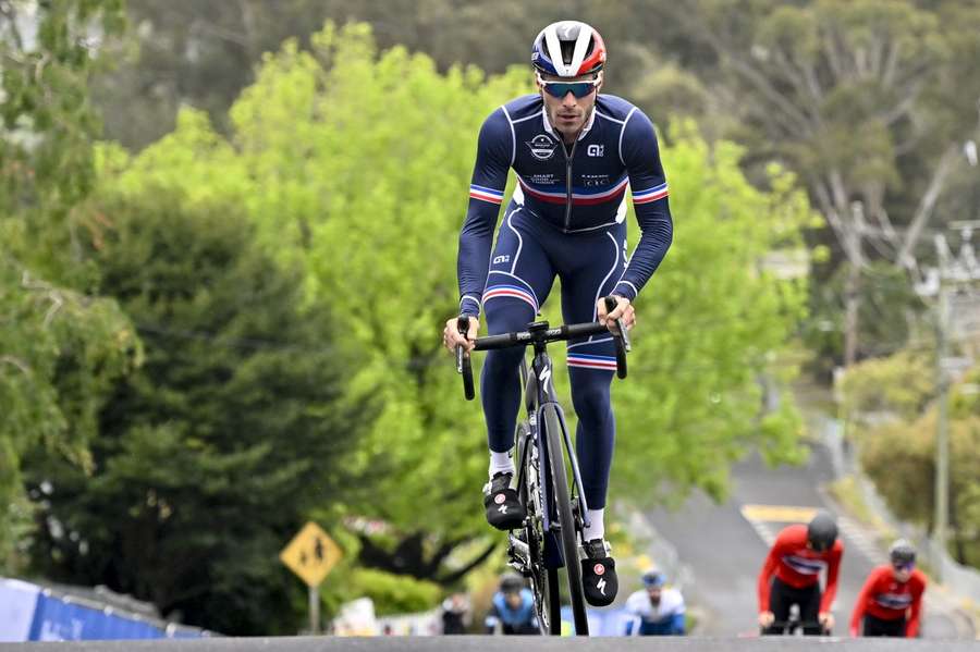 Time francês em preparação para o mundial de ciclismo de 2022, em Wollongong