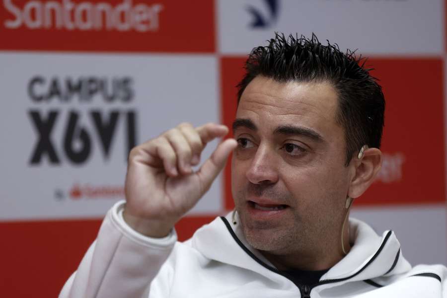 Xavi skomplementował Roberta Lewandowskiego po meczu z Betisem