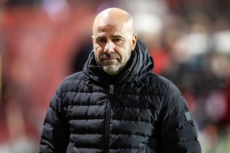 Bosz lembra Ten Hag só na aparência física