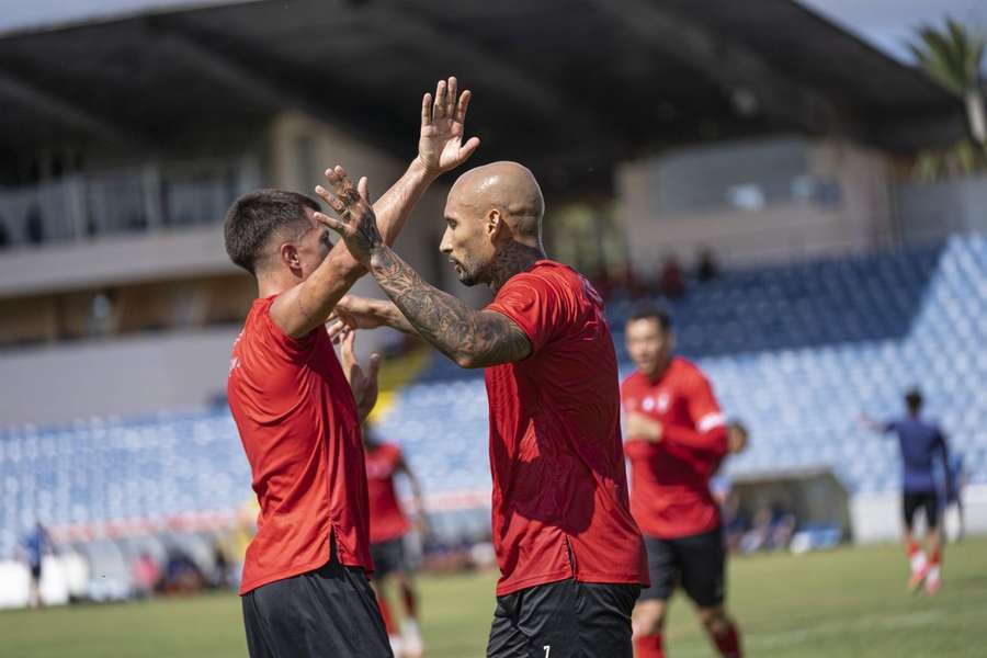 Santa Clara fechou pré-época com vitória no Seixal