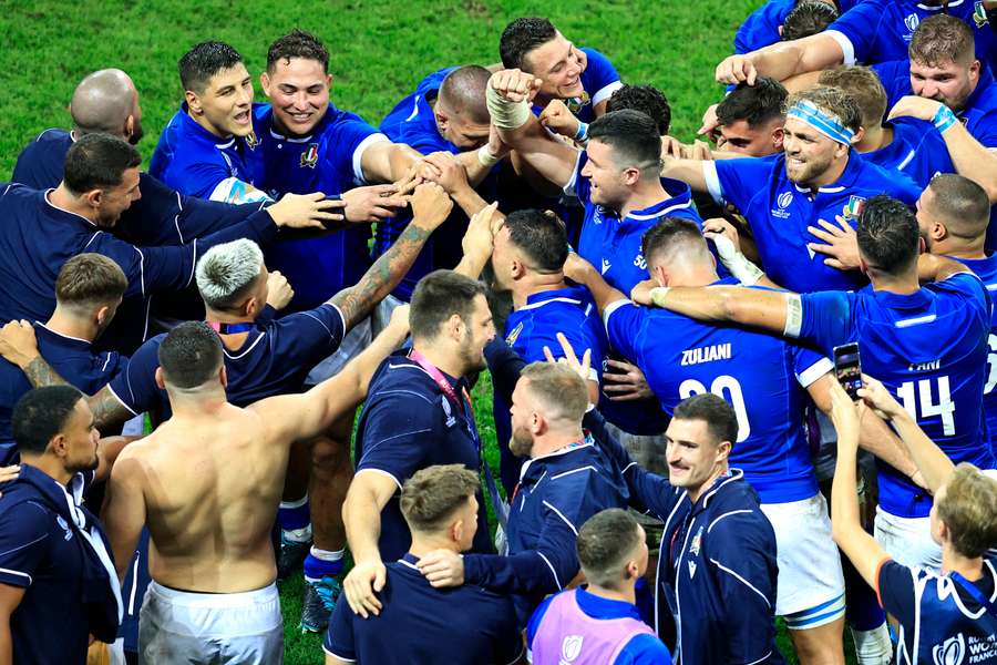 A Nazionale após a vitória contra o Uruguai A Nazionale após a vitória contra o Uruguai