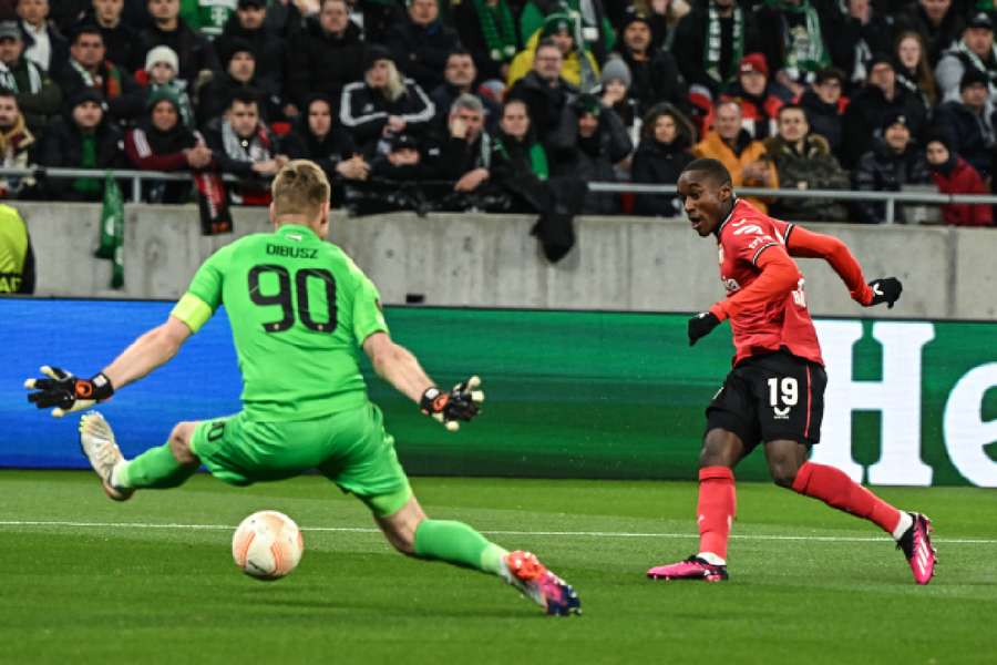 Leverkusen won 4-0 on aggregate to reach the quarters