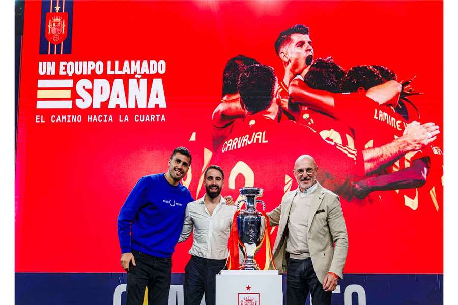 Rodri, Carvajal y De la Fuente, en el preestreno oficial de la docuserie