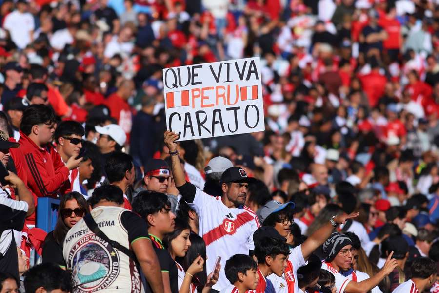 La afición peruana, siempre presente La afición peruana, siempre presente