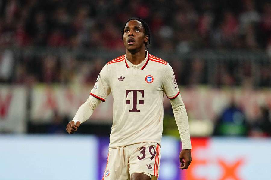 Mathys Tel va découvrir la Premier League.