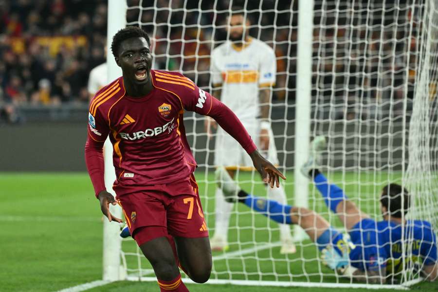 Robinho Vaz dal rozhodující gól AS Řím proti Lecce.