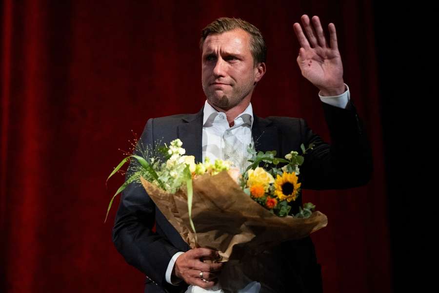 Markus Krösche na assembleia de associados