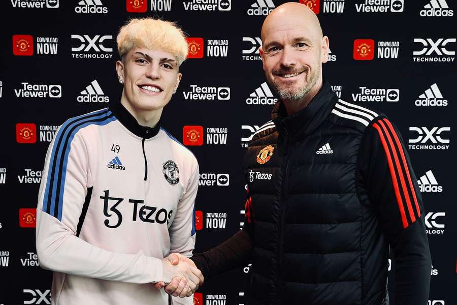 Alejandro Garnacho vai continuar no Manchester United Alejandro Garnacho vai continuar no Manchester United
