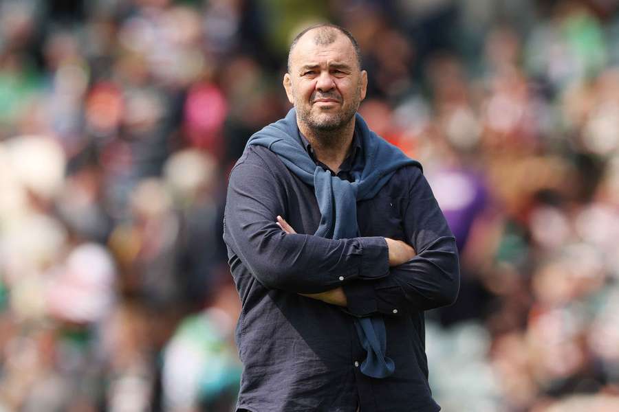 Cheika watches on as Leicester Tigers defeat Sale
