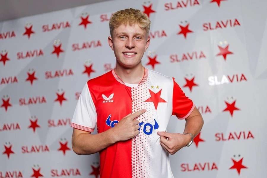 Bartosz Szywala přichází ze Slasku Vratislav do pražské Slavie.