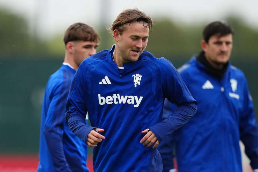 De Ligt em treino do United