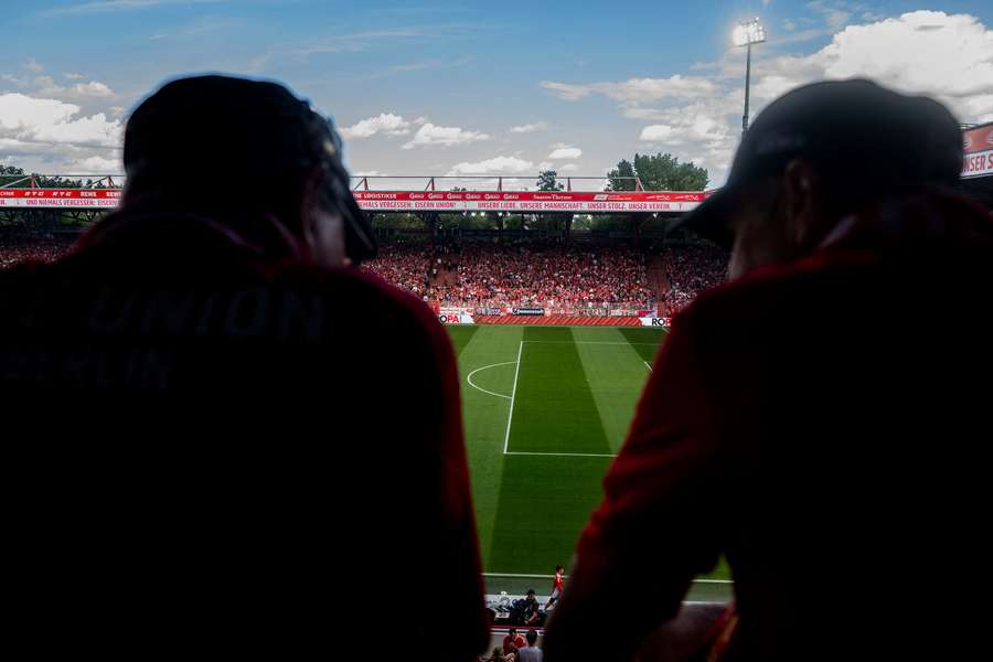 Union Berlin wird einige Monate länger in der Alten Försterei spielen können. Union Berlin wird einige Monate länger in der Alten Försterei spielen können.