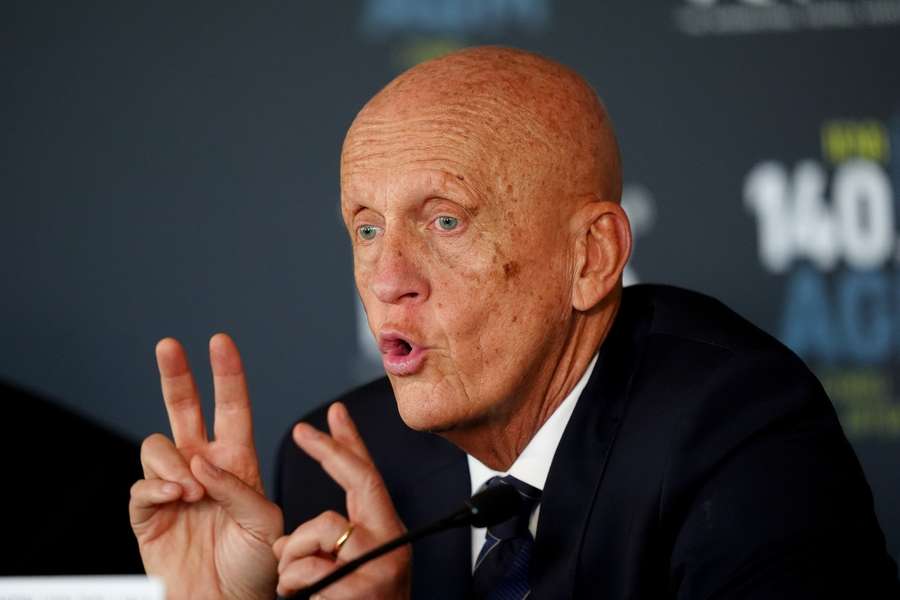 Pierluigi Collina und das IFAB haben Regeländerungen für die WM 2026 festgelegt. Pierluigi Collina und das IFAB haben Regeländerungen für die WM 2026 festgelegt.