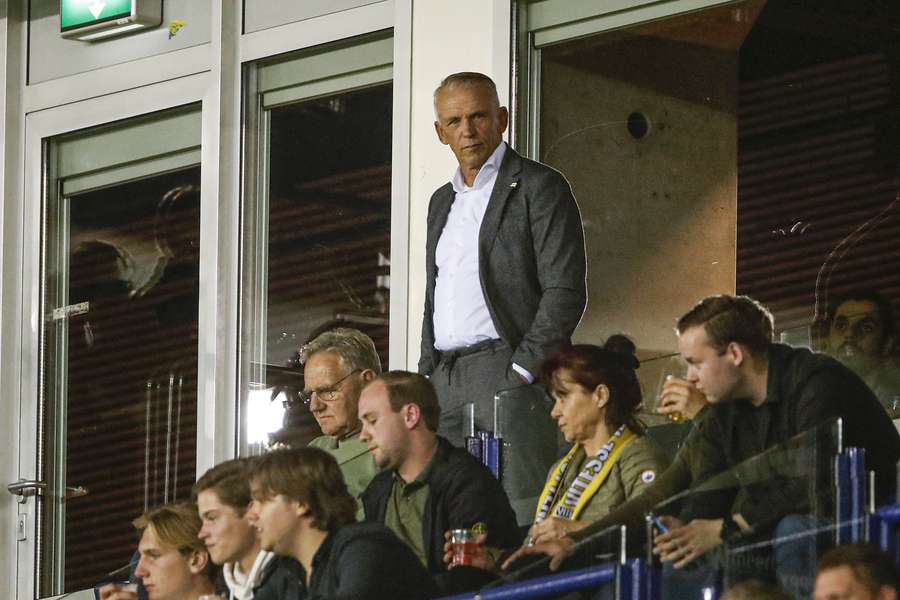 Edward Sturing wil zaterdag dat zijn ploeg tegen Ajax weer plezier uitstraalt op het veld