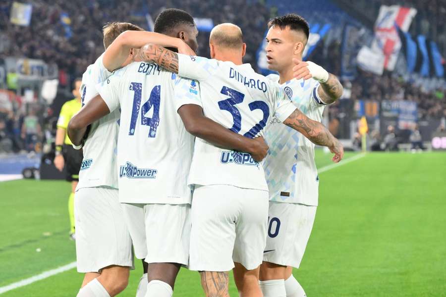 Inter Mailand zieht an die Spitze der Liga.