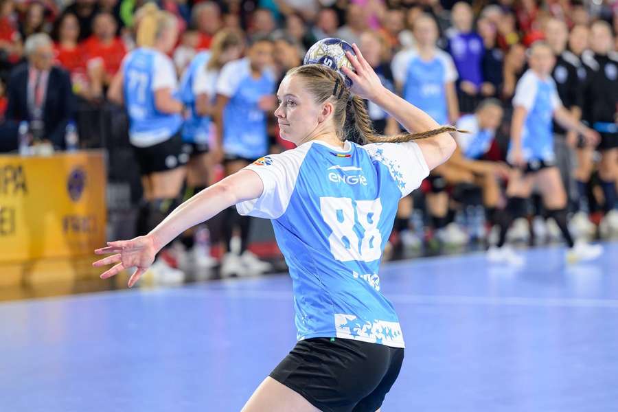 CSM București învinsă în ultima secundă cu un gol de la jumătatea terenului