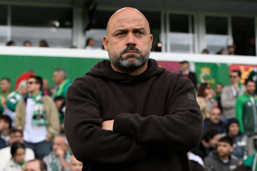 Espanyol ukončil spoluprácu s trénerom Gonzálezom. Espanyol ukončil spoluprácu s trénerom Gonzálezom.