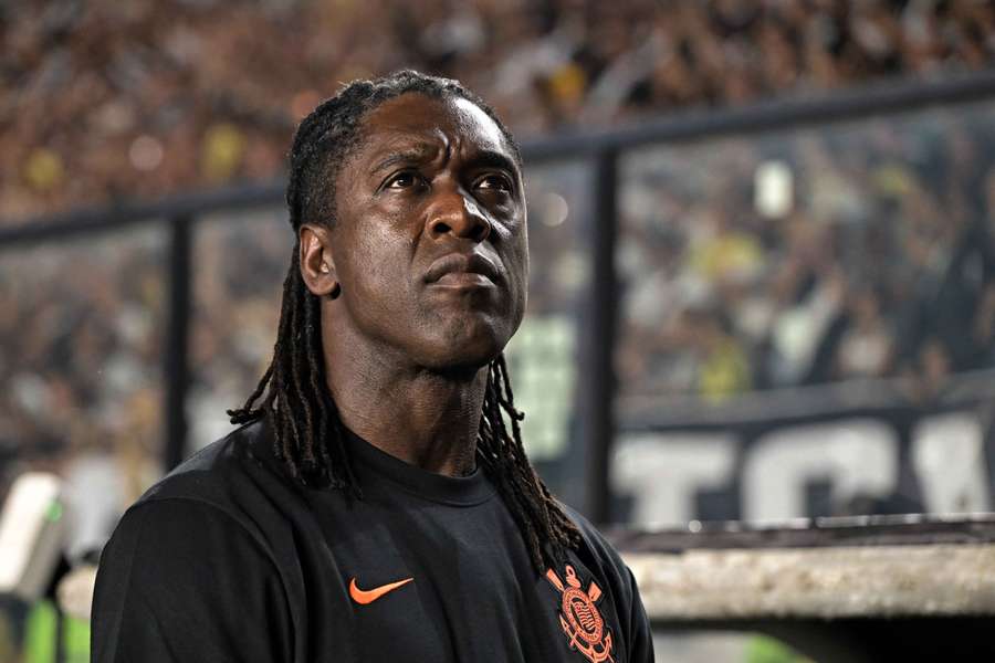 Seedorf ya celebra en Brasil Seedorf ya celebra en Brasil