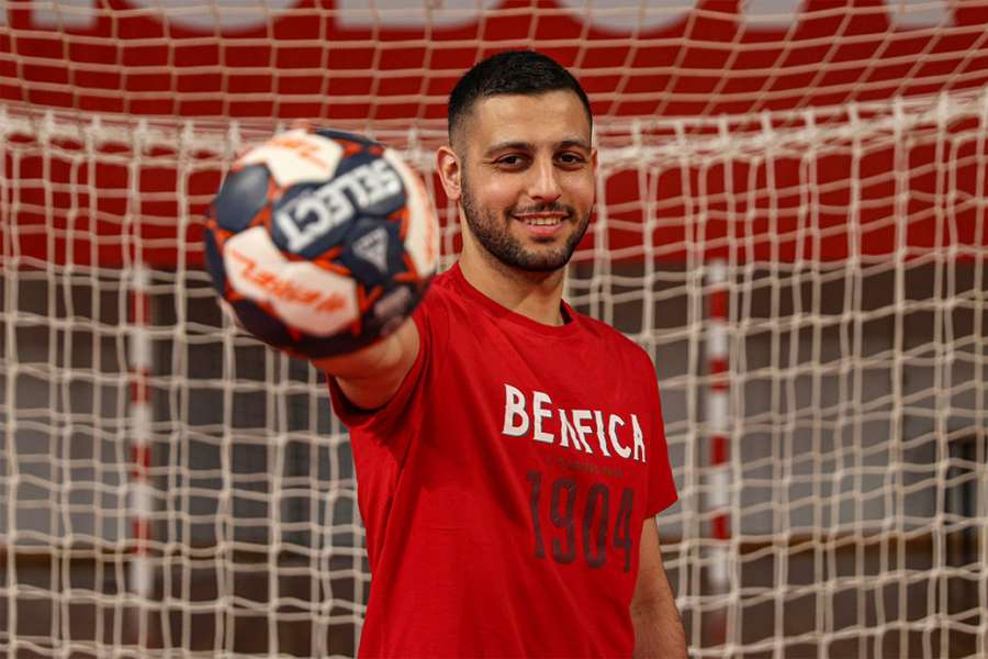 O central Yoav Lumbroso, de 22 anos, chega à Luz proveniente dos franceses do Limoges Handball