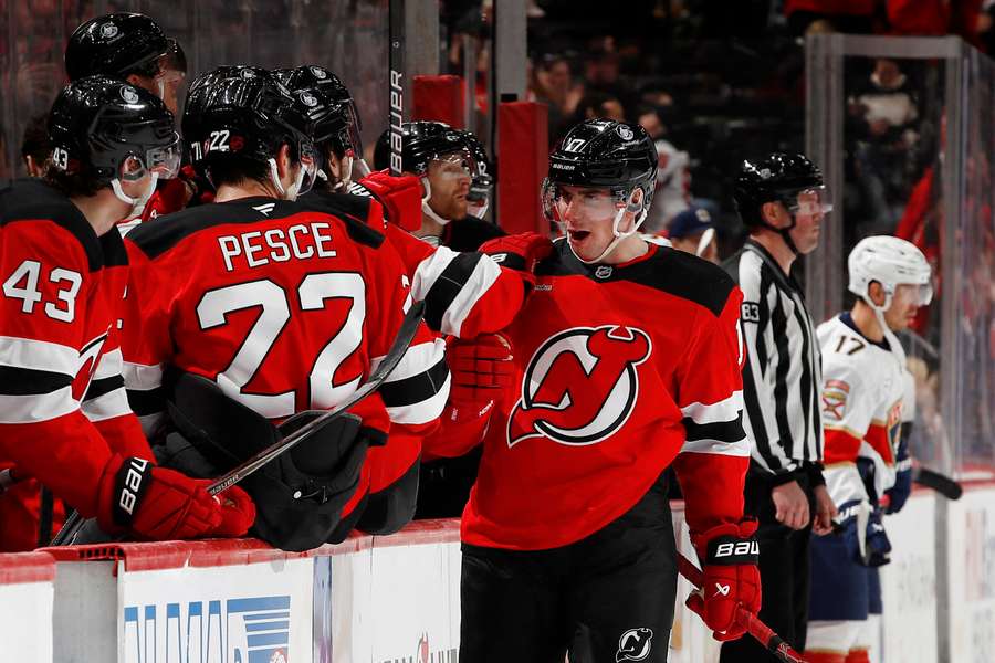 Nemec sa tešil z gólu ako prvý Slovák po ZOH. Nemec sa tešil z gólu ako prvý Slovák po ZOH.