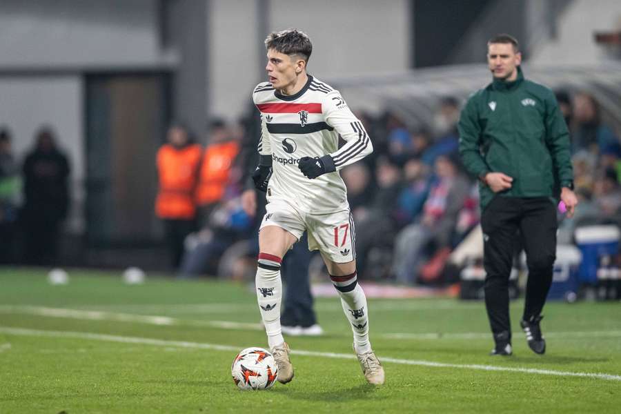 Garnacho ainda não encontrou seu lugar na equipe de Ruben Amorim