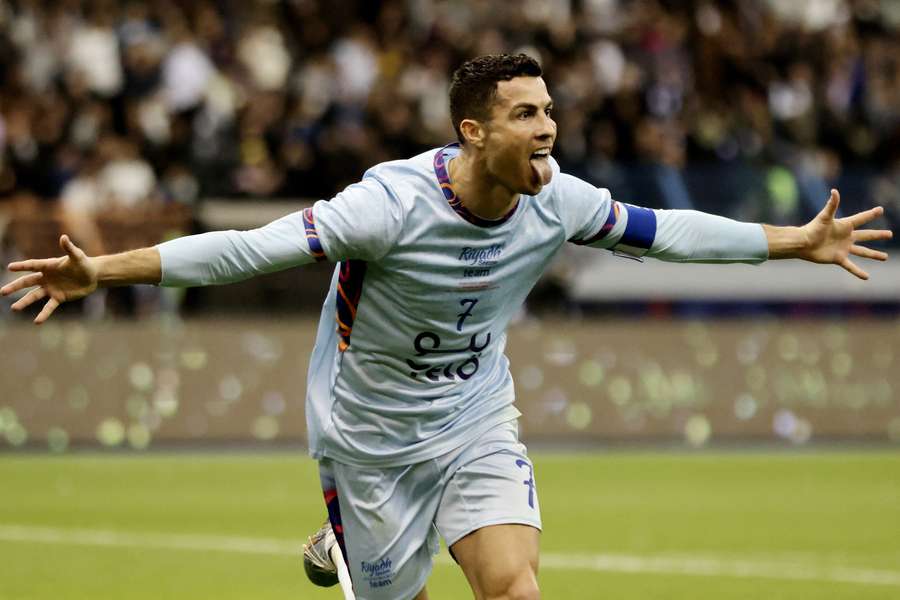 Ronaldo and Messi roll back the years in nine-goal friendly thriller
