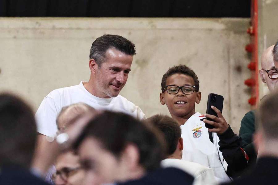 Marco Silva nas bancadas durante o Benfica B - GD Chaves